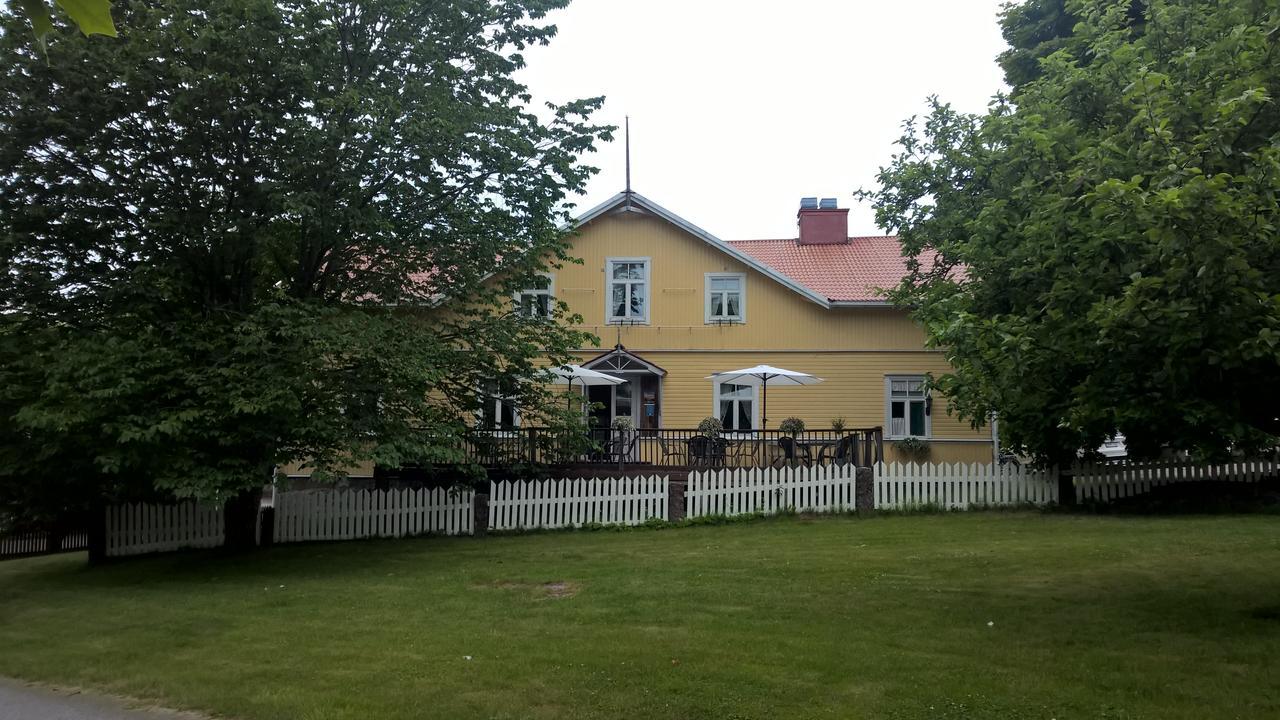 Majatalo Martta Hotel Науво Екстериор снимка